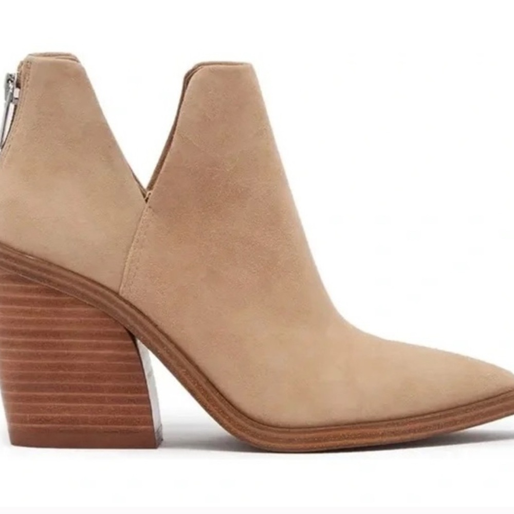 Vince Camuto Gigietta Ankle Boots